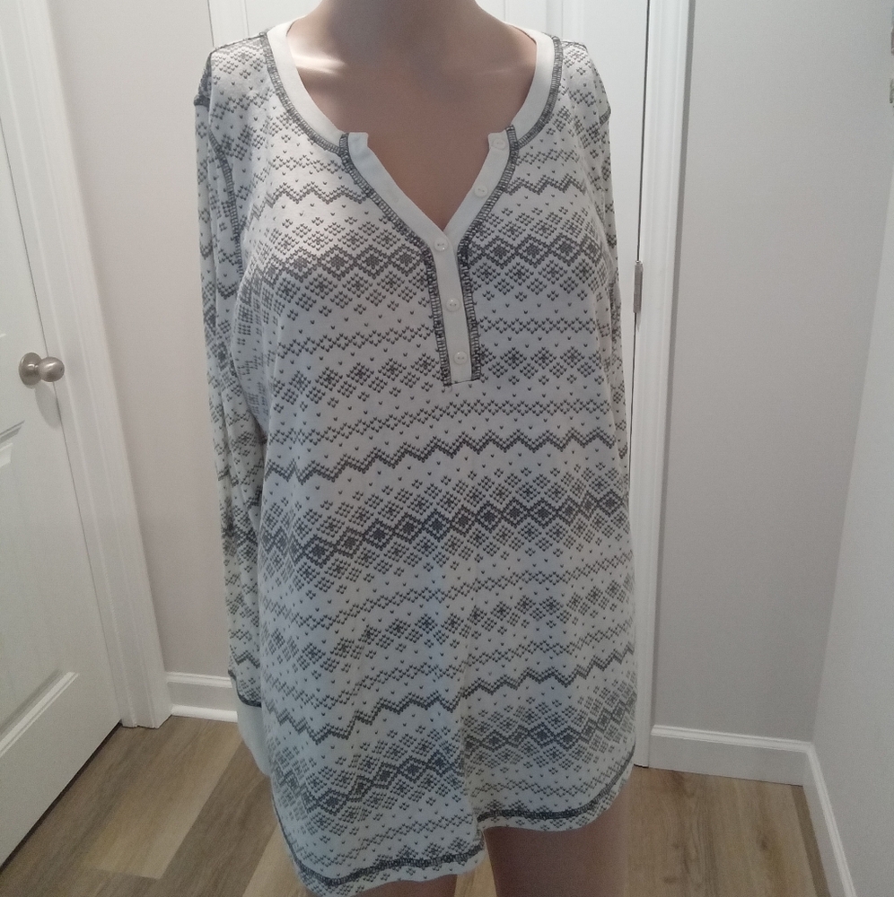 2-$10... My Life Size S Gray Patterned Long Sleeve V-neck Thermal Long-John Top